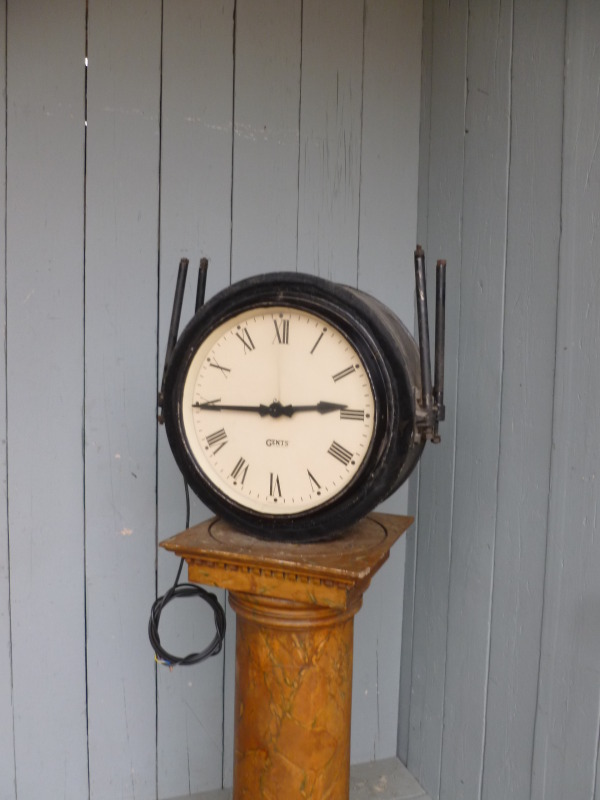 Vintage Gent Double Sided Platform or Factory Clock 6522